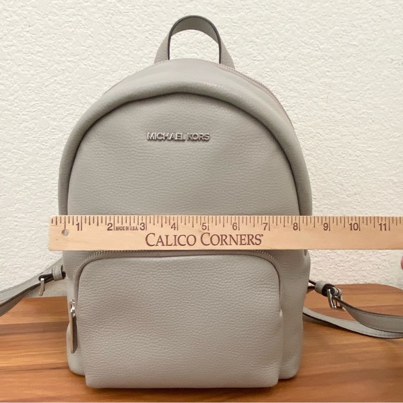 MICHAEL Michael Kors “Erin” Pearl Gray Pebbled Leather Medium Backpack - Picture 4 of 16